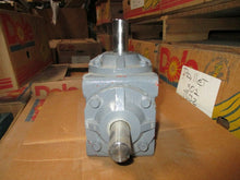 Load image into Gallery viewer, Boston Gear R1211 Speed Reducer Angle New
