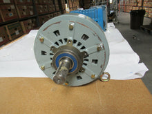 Load image into Gallery viewer, Warner Electric Manetic Particale Clutch 24VDC 5401-270-251 POC-5 USED
