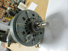 Load image into Gallery viewer, Warner Electric Manetic Particale Clutch 24VDC 5401-270-251 POC-5 USED
