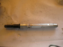 Load image into Gallery viewer, Techmotive SD25I020MAQ2, SD25 SERIES 1/4&quot; IN-LINE SCREWDRIVER USED
