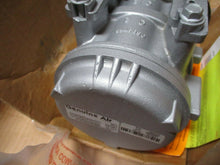 Load image into Gallery viewer, Genuine Air 752102 Air Conditioning Compressor New
