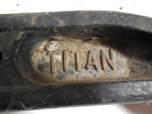Load image into Gallery viewer, Titan 45322 Trailer Hitch New
