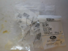 Load image into Gallery viewer, Gates 4LOC-2RMP Pipe Coupling Bag of 4 New

