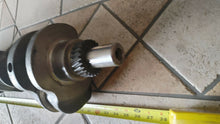 Load image into Gallery viewer, Crankshaft 00A010 New
