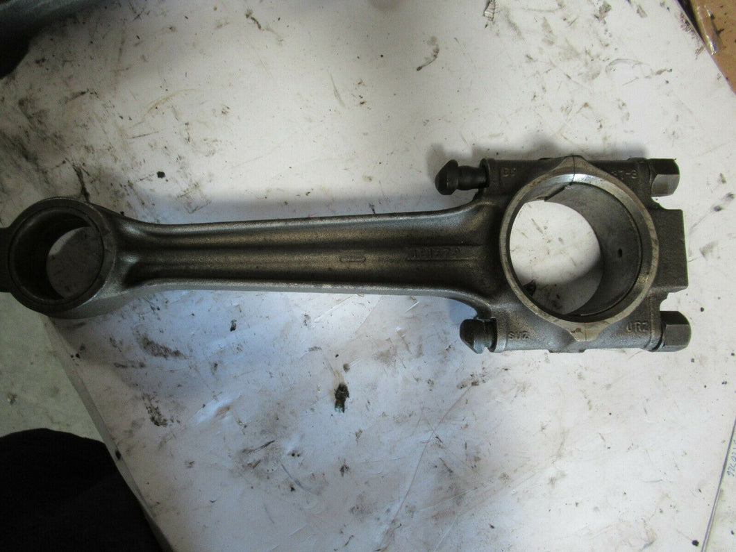 121579 Cummins Connecting Rod Used V8 300,4.5L,6.8L,7.3L,7.7L,8.1L,NH 220