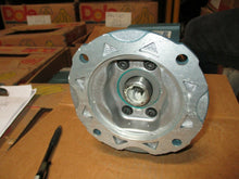 Load image into Gallery viewer, Dodge Tigear 20Q20L14 Speed Reducer Angle New
