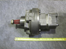 Load image into Gallery viewer, HB1444636P - White Hydraulic - Hydraulic Motor
