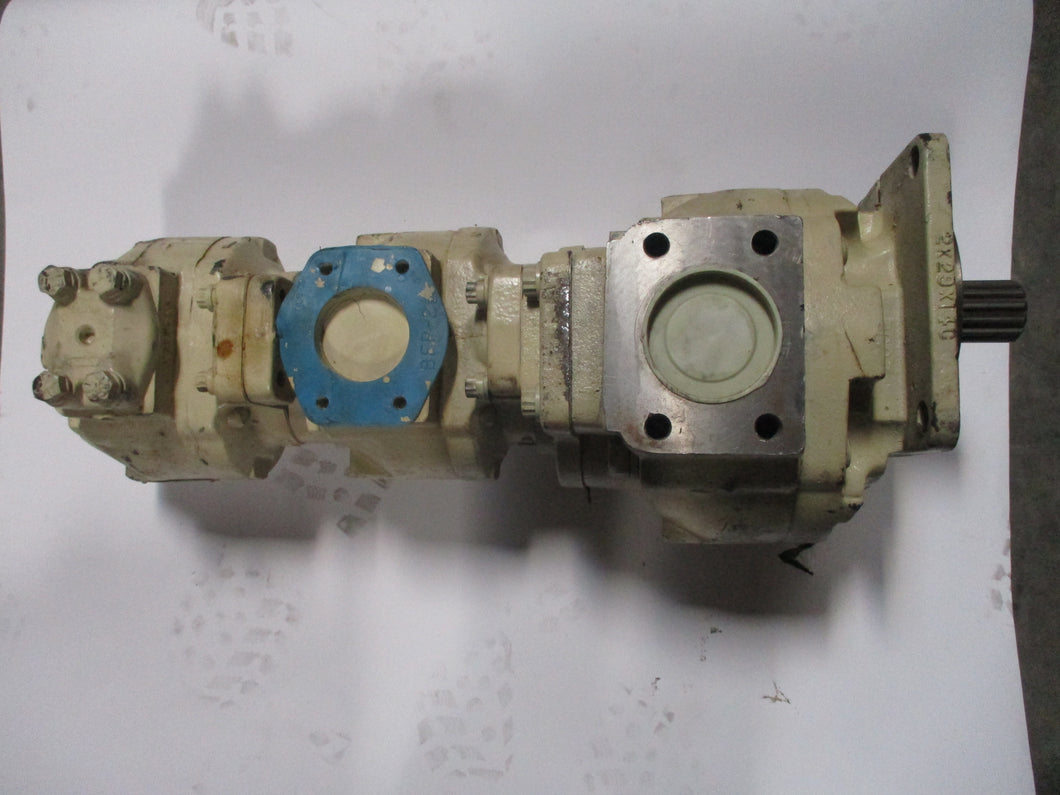 2222A7D2R - Hydreco Magna Pump - Hydraulic Gear Triple Tandem Pump