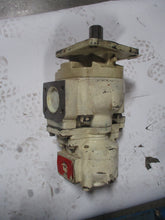 Load image into Gallery viewer, 2222A7D2R - Hydreco Magna Pump - Hydraulic Gear Triple Tandem Pump
