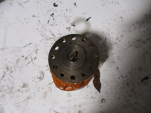 Load image into Gallery viewer, 2015F4B6 - Hydreco - Hydraulic Gear Pump
