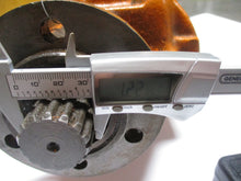 Load image into Gallery viewer, 722972M91 Massey Ferguson Hydraulic Pump 201515A28E2D2AL New
