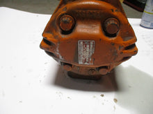 Load image into Gallery viewer, 722972M91 Massey Ferguson Hydraulic Pump 201515A28E2D2AL New
