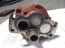 Load image into Gallery viewer, 2218A7D2L - Hydreco - Hydraulic Pump
