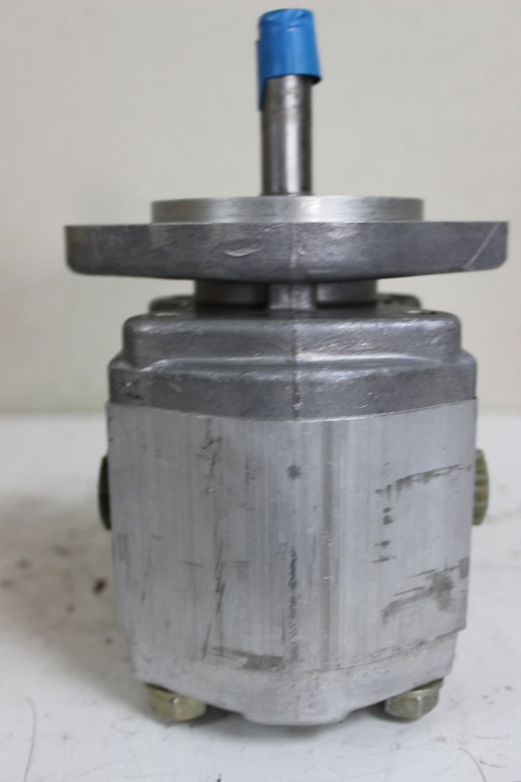 HMP3-II-6.3/20-13A1 - Hydreco - Hydraulic Gear Pump 0.38 (6.3) CCW SAE 