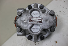 Load image into Gallery viewer, 1711E3C1CR - Hydreco - 1700 Series Aluminum Hydraulic Gear Pump CW 7/8&quot; 13T Short
