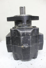 Load image into Gallery viewer, TZ-0575-3, 303-5021-203 - Permco - Hydraulic Dump Pump 2500 Series

