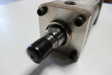 Load image into Gallery viewer, SMC CH2ECB JIS Standard Hydraulic Cylinder Double Acting/Single Rod Double Clevis Type
