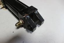 Load image into Gallery viewer, Z10835A HMI - Parker - Hydraulic Cylinder HMI Series1.50 bore 3.250 Stroke 2500 psi
