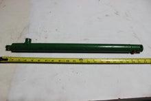 Load image into Gallery viewer, AH150095 - John Deere - Hydraulic Cylinder New
