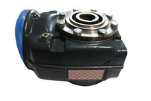 Load image into Gallery viewer, Rexnord 1940513 Basic housing for a size 04 UWA helical worm 04UWAQ10

