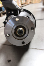 Load image into Gallery viewer, Nissan DV911A Differential 3rd Member
