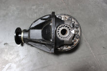 Load image into Gallery viewer, Nissan ND0681, DV708A Rear differential Nissan Patrol
