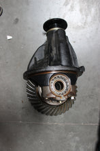 Load image into Gallery viewer, Nissan ND0681, DV708A Rear differential Nissan Patrol
