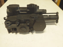 Load image into Gallery viewer, 91VS03P-6P7AAD20-03H - Muncie - Directional Control Valve
