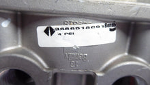 Load image into Gallery viewer, International Navistar 3686518C91 ATR6 TRACTION RELAY VALVE
