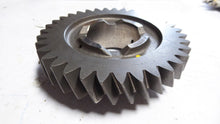 Load image into Gallery viewer, Eaton Fuller 4304098 Transmission 4th Gear Main shaft
