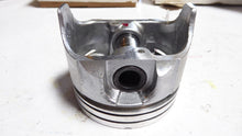 Load image into Gallery viewer, Badger p3004(8).p495 1993 Dodge W250 5.2L Engine Piston Set
