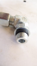 Load image into Gallery viewer, Parker WEE10L9/16UNFCF EO adjustable Locknut Elbow
