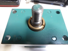 Load image into Gallery viewer, Nopak CLP6-3.25x1.50, W26335 Flange Mount Cylinder 3.25x1.50

