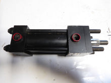 Load image into Gallery viewer, Peninsular Cylinder 031604, SEF1064 Hydraulic Cylinder 3000 psi 2" Bore 3" Stroke
