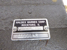Load image into Gallery viewer, Haldex 1100042 Hydraulic Flow Divider
