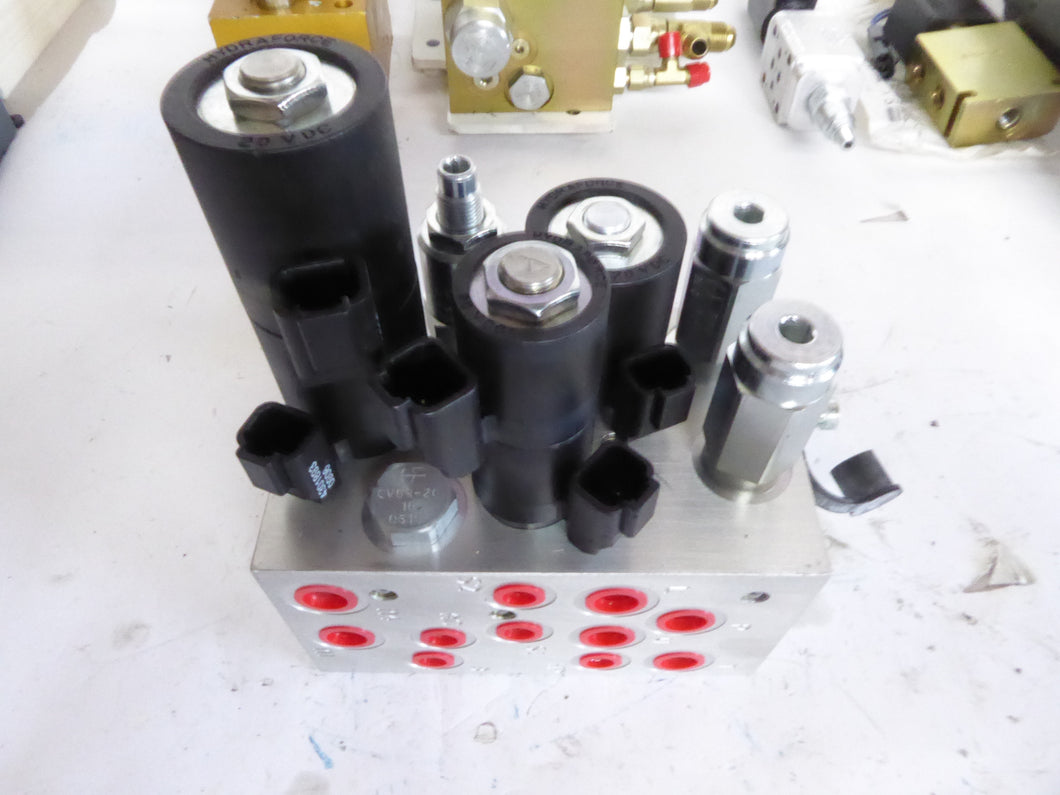 Genie Terex HF30499-05.2, 10534 Terex Hydraulic Manifold