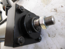 Load image into Gallery viewer, Numatics P3AP-05A1C-AAA0 Pneumatic Cylinder
