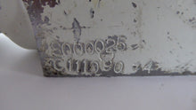 Load image into Gallery viewer, Unbranded S000025, C111090-4 Hydraulic Cylinder
