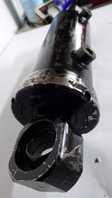 Load image into Gallery viewer, Unknown 90.40x132, 05TC01 Hydraulic Cylinder
