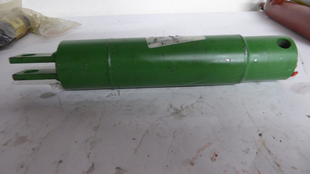 Kelley 708-887 Lip Cylinder w/o fitting