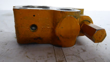Load image into Gallery viewer, Hydreco 452X103 Hydraulic Valve
