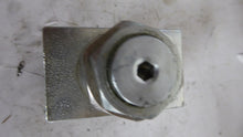 Load image into Gallery viewer, Eaton Integrated Hydraulics BXP11526, M5514 Flow Control Valve Manifold
