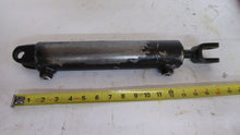 Load image into Gallery viewer, Unbranded 21.019CF Hydraulic Cylinder 16.5" Lenght, 0.75" Bore, 0.50" Port, 0.65" Pin
