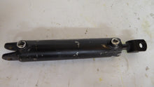 Load image into Gallery viewer, Unbranded 21.019CF Hydraulic Cylinder 16.5" Lenght, 0.75" Bore, 0.50" Port, 0.65" Pin
