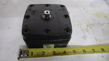 Load image into Gallery viewer, Parker PL50 Air Valve 4 Way
