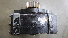 Load image into Gallery viewer, Gear Products inc 008-50001-1, 520465-019 Worm Gear Speed Reducer Used
