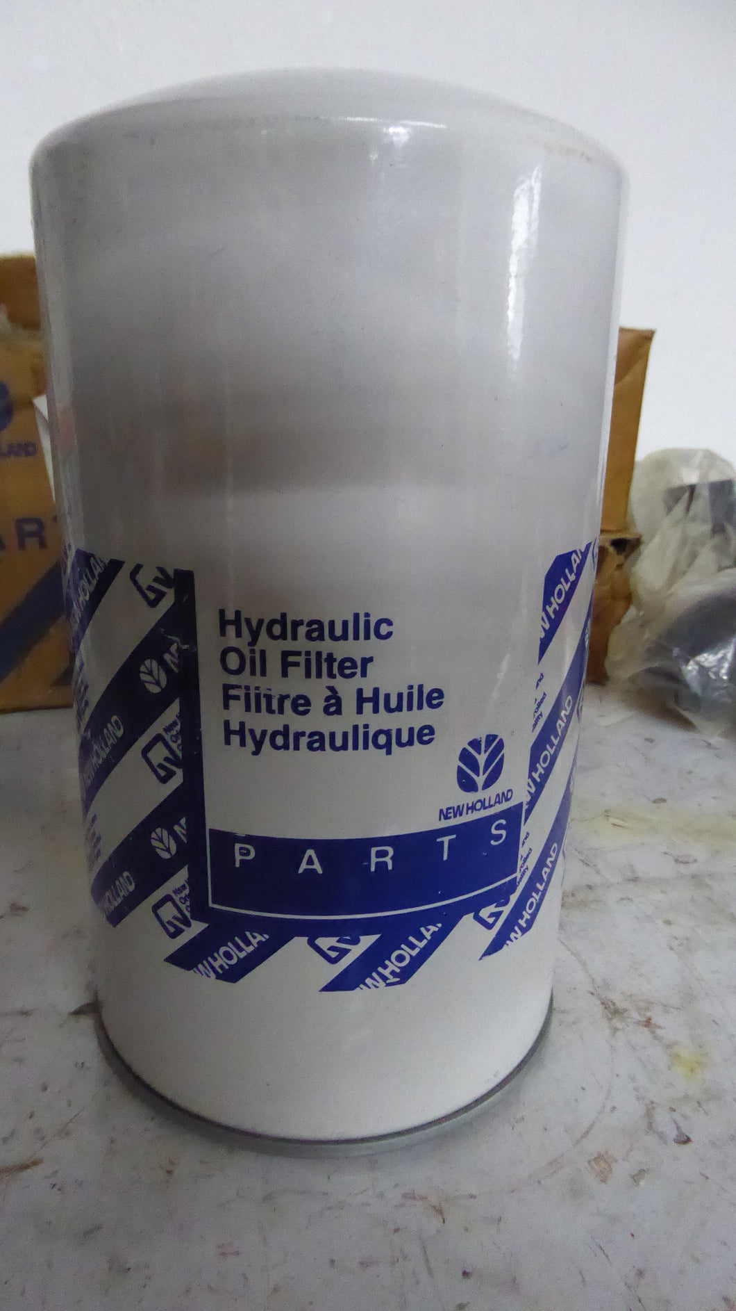 New Holland 82005016 Hydraulic Spin-on Oil Filter