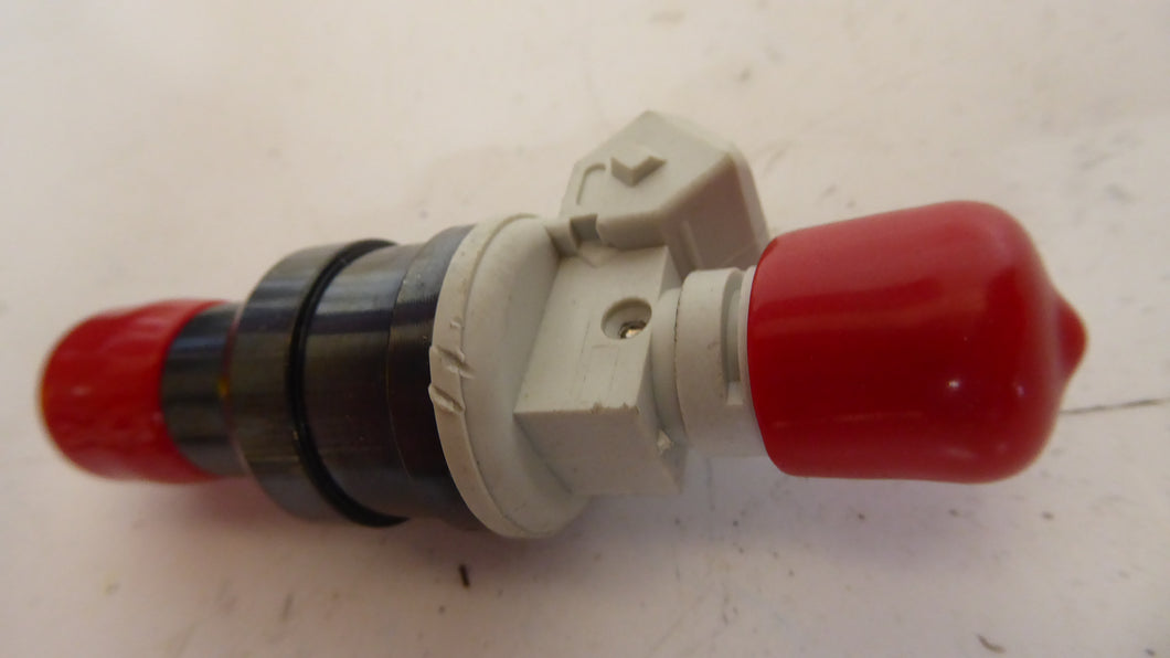 UREMCO 8126 Fuel Injector