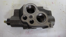 Load image into Gallery viewer, Rexroth 1605-052-904, MP18, 5-1-007 Sectional Valve End Cover
