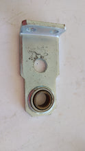 Load image into Gallery viewer, 5130509, 5161677 - Detroit Diesel - Bracket, injector control tube for Detroit Diesel 71 and 92 series
